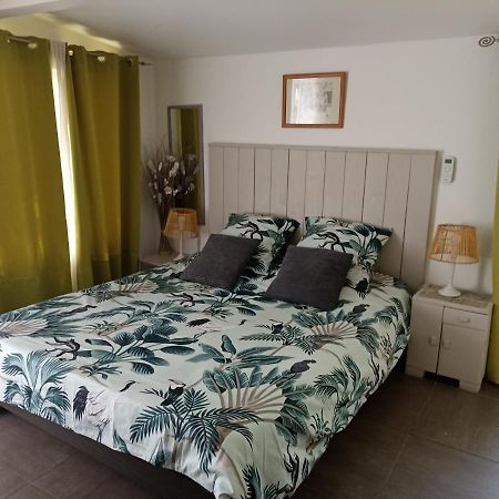 Chambre D'Hote - Mas Le Barret Arles Ngoại thất bức ảnh