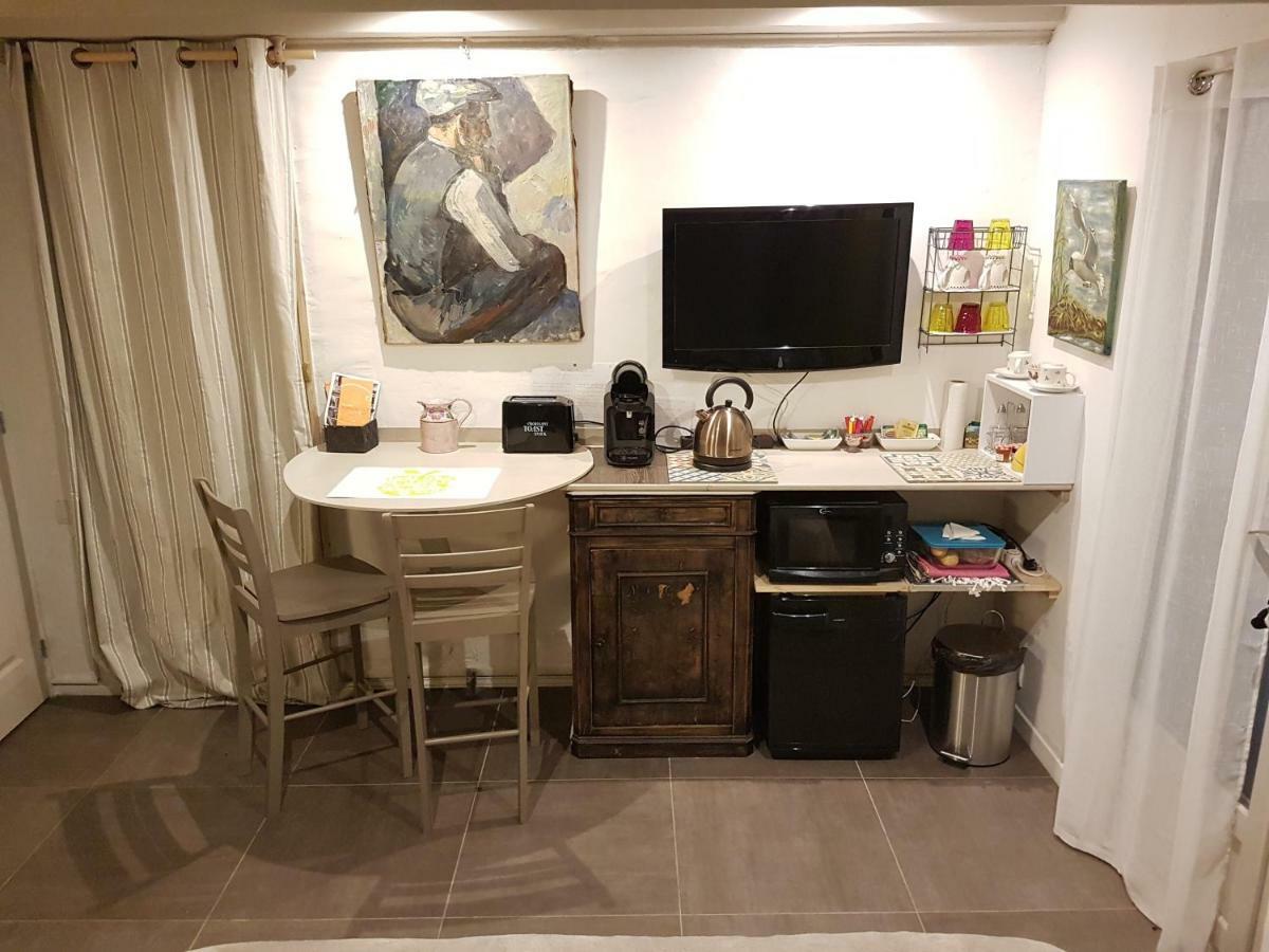 Chambre D'Hote - Mas Le Barret Arles Ngoại thất bức ảnh
